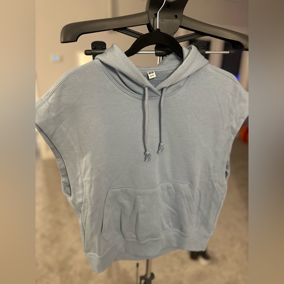 Uniqlo Sweaters - Uniqlo Light Blue Sleeveless Hoodie